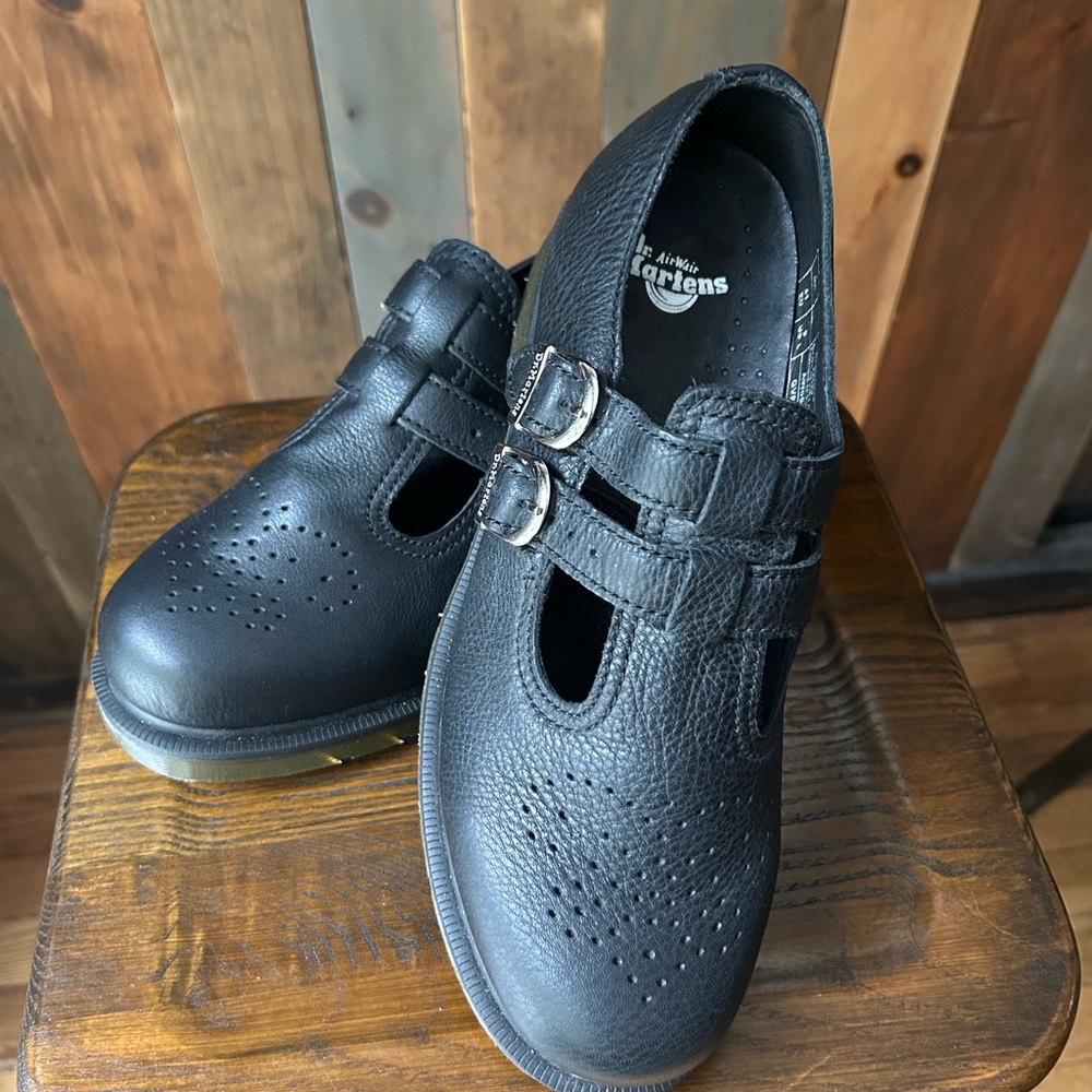 Dr. Martens Black Women’s Mary Jane Shoes